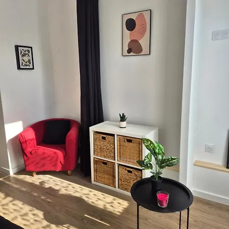 Maison Bord De A 5 Min De La